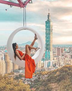 Tòa tháp Taipei 101 cao nhất Châu Á “chơi lớn” giảm giá cực mạnh chưa từng có trong 15 năm qua