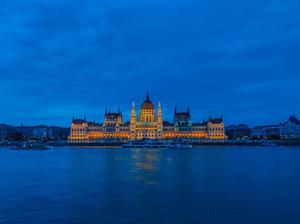 Một ngày lạc bước ở thành phố mộng mơ Budapest Hungary