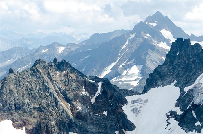 Đắm chìm trong khung cảnh Thụy Sĩ mùa đông