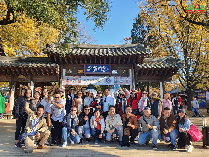 Đoàn Tour Hàn Quốc 01 - 04/11/2019