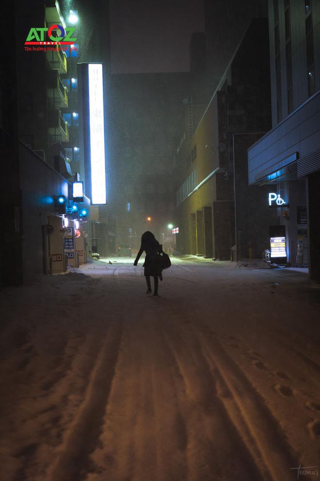 Bộ ảnh phố Nhật về đêm đầy “ảo diệu” đang gây sốt cộng đồng mạng