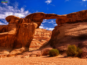 ĐẮM CHÌM TRONG KHÔNG GIAN VÔ HẠN CỦA “THUNG LŨNG MẶT TRĂNG” - SA MẠC WADI RUM