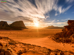 Bình minh rực rỡ trên sa mạc Wadi Rum Nguồn: Getty Images