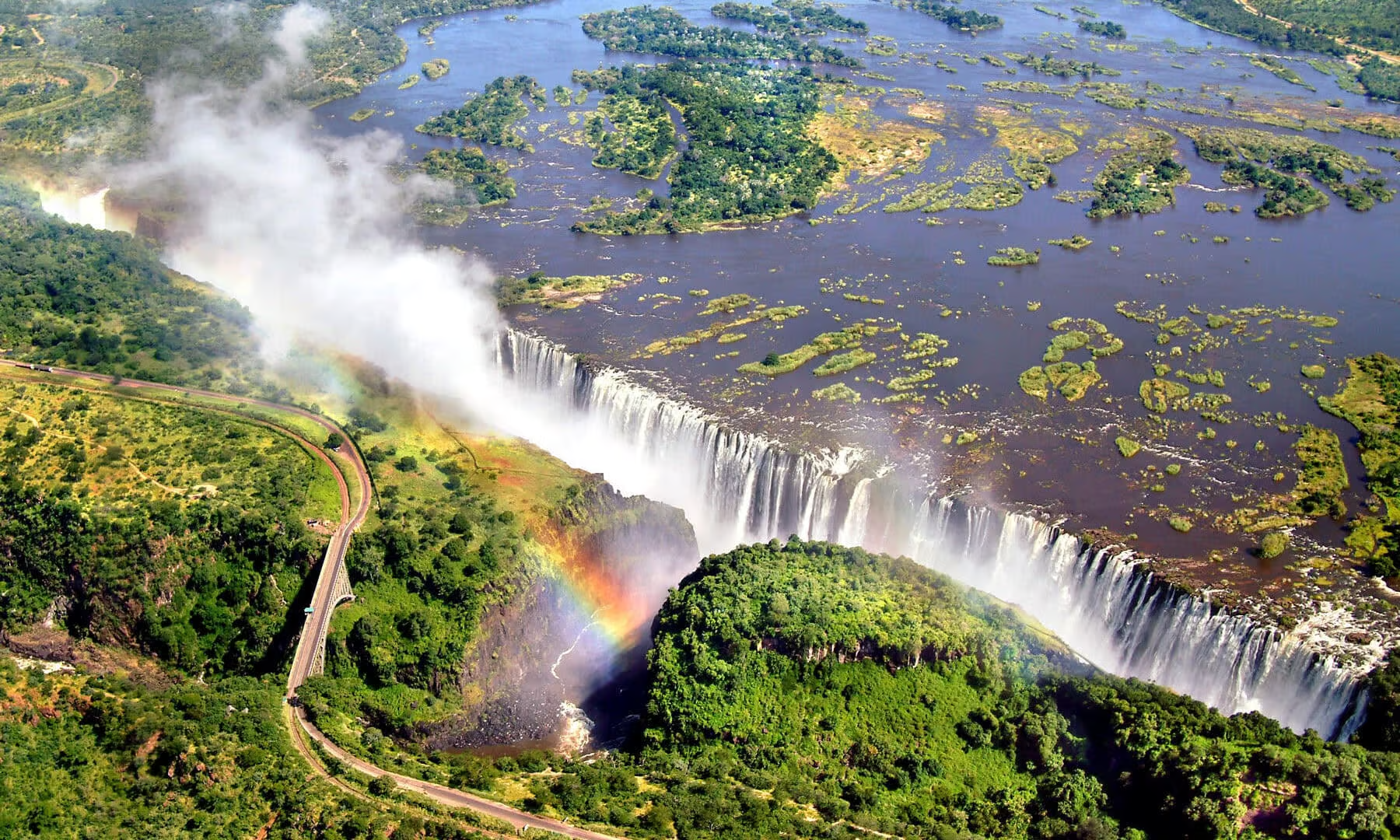 TOUR DU LỊCH ZIMBABWE EXPLORER - VICTORIA FALLS – CÔNG VIÊN QUỐC GIA ZAMBEZI, HWANGE, MATOBO – DI TÍCH ĐẠI ZIMBABWE – HARARE
