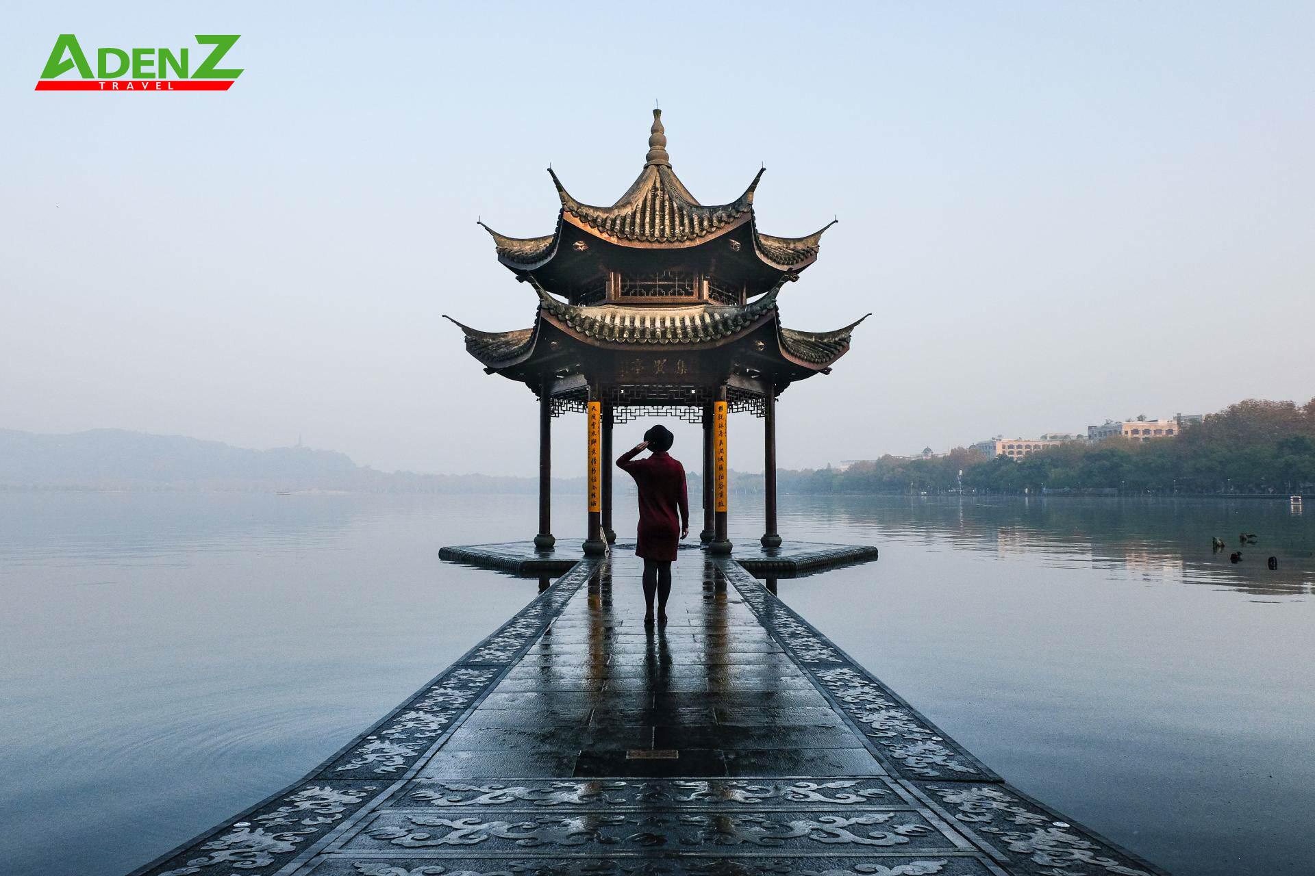 TOUR DU LỊCH TRUNG QUỐC  TUYÉN THƯỢNG HẢI - VÔ TÍCH - TÔ CHÂU - HÀNG CHÂU - Ô TRẤN 