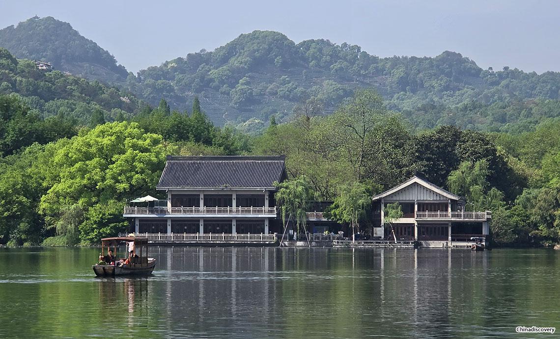 TOUR DU LỊCH TRUNG QUỐC  TUYẾN THƯỢNG HẢI - Ô TRẤN - HÀNG CHÂU - BẮC KINH